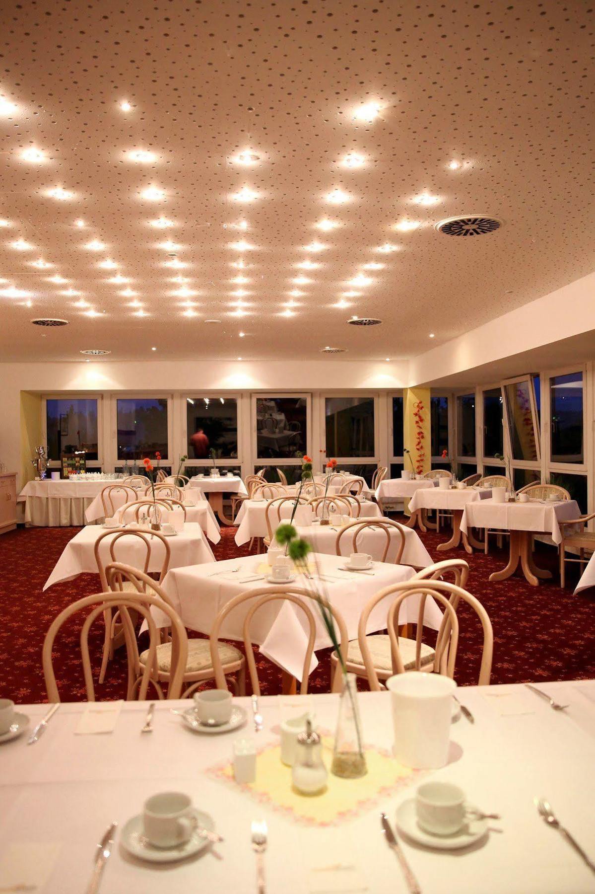 Sonnenhotel Feldberg Am See Mit Schwimmbad, Sauna Und Dampfbad Фельдберг Экстерьер фото